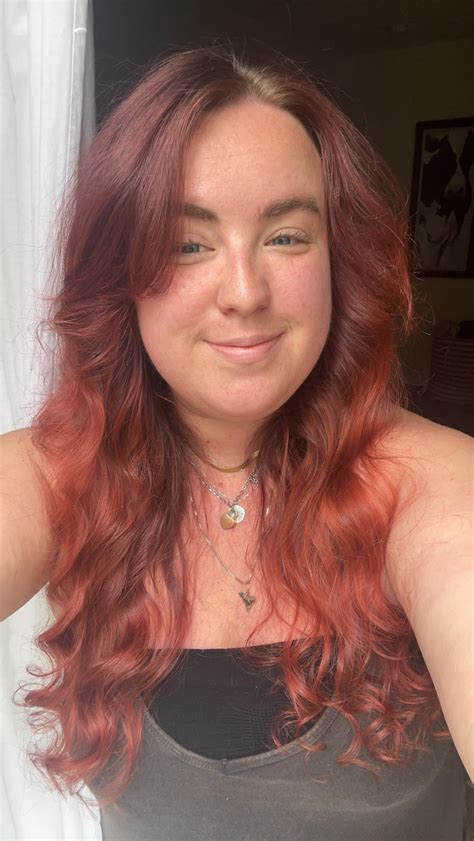 Touched Up My Faded Red With Hailey Williams Good Dye Young Semi
