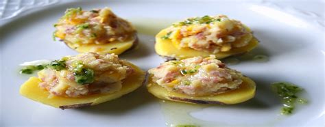 Maybe you would like to learn more about one of these? patate lesse ripiene al prosciutto e ricotta | Ricettone