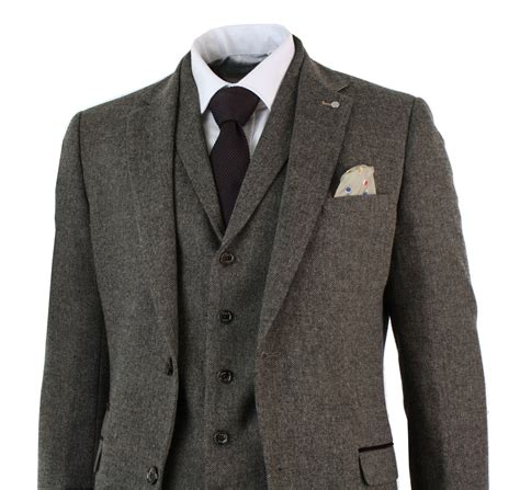 Pick one in a thick donegal or chunky herringbone weave for warmth and style rolled into one. Mens 3 Piece Wool Blend Herringbone Tweed Suit Blue Brown ...