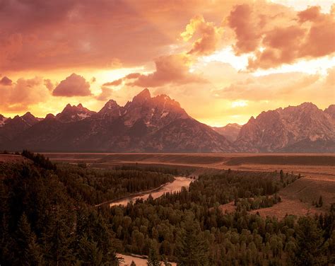 Wyoming Teton Mountain Range And Snake River Sunsetgrand Teton Jake