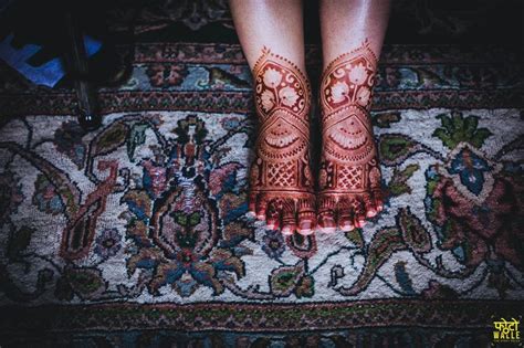 20 Minimalistic Mehndi Designs For Your Feet Wedmegood Wedding