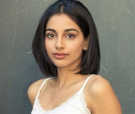 If you think that one must have big connections in the hindi film industry to get a break, then you need to take the case of banita sandhu in consideration. Jasmine Chiswell: Wiki, Height, Age, Husband, Net worth ...