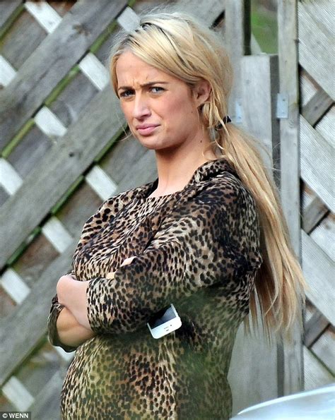 Chantelle Houghton Boxes Up Her Belongings As Moves Out Of Her Essex