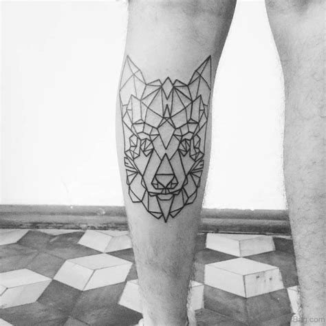 49 Superb Geometric Tattoos On Leg