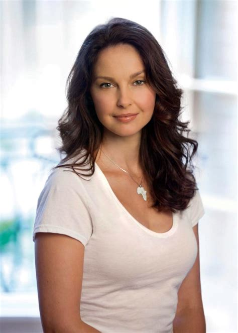 Ashley Judd Keynote Speaker For Ywca Luncheon Presidio Sentinel