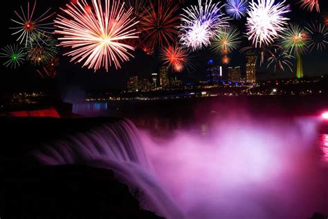 Niagara Falls Usa Night Illumination And Fireworks Tour Getyourguide