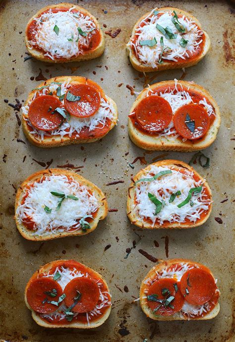 Easy Garlic Toast Pizza Recipe With Five Ingredients That Kids Love To
