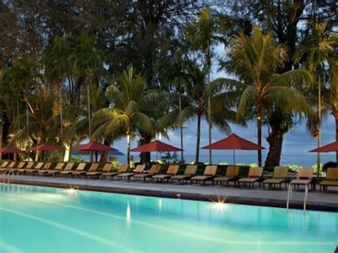 Located in batu ferringhi, holiday inn resort hotel penang is the ideal beach retreat. Discount 90% Off Seaview Agency Sri Sayang Apartments ...