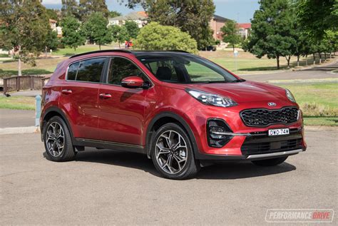 The kia sportage is a compact suv (classified as a compact crossover suv since 2004) built by the south korean manufacturer kia since 1993. 2019 Kia Sportage GT-Line review (video) | PerformanceDrive