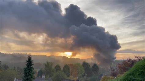 Thick Smoke Billows From Industrial Estate Fire In Wales The Advertiser
