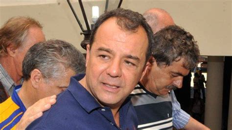 Levou suas coisas numa sacola de plástico, passou a noite na superintendência regional da polícia federal do paraná e deve. TRF-2 confirma condenações e aumenta pena de Sérgio Cabral