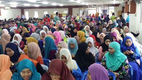 Yayasan terengganu sedang membuat semakan peminjam. Kemahiran YPJ: Rumah Terbuka Aidilfitri Kolej Kemahiran ...