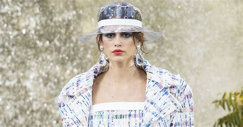 Chanel Just Confirmed These 4 Trends Are About To Be Everywhere