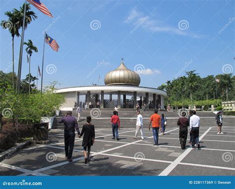 Monumento Nacional Tugu Negara Em Kuala Lumpur Imagem De Stock