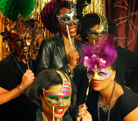 By artshine on 6 january 2018 in artist's long lunch, artists dinner event, events. Cupcake Wishes & Birthday Dreams: {Real Party} Mardi Gras ...