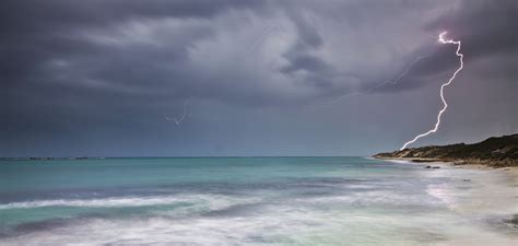 Sea Sky Clouds Lightning Ocean Storm Rain Wallpaper