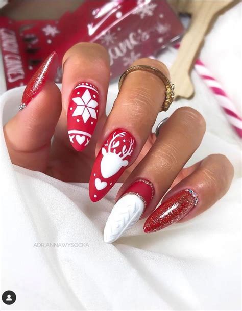 40 Best Christmas Nail Art Ideas To Try 2020 Lilyart