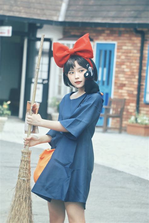 Kiki Cosplay Easy Cosplay Hot Cosplay Cosplay Outfits Anime Outfits Cosplay Girls Cute