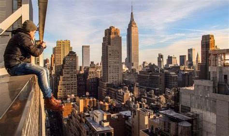 Daredevil Rooftop Photographer Darkcyanide Captures New York City From