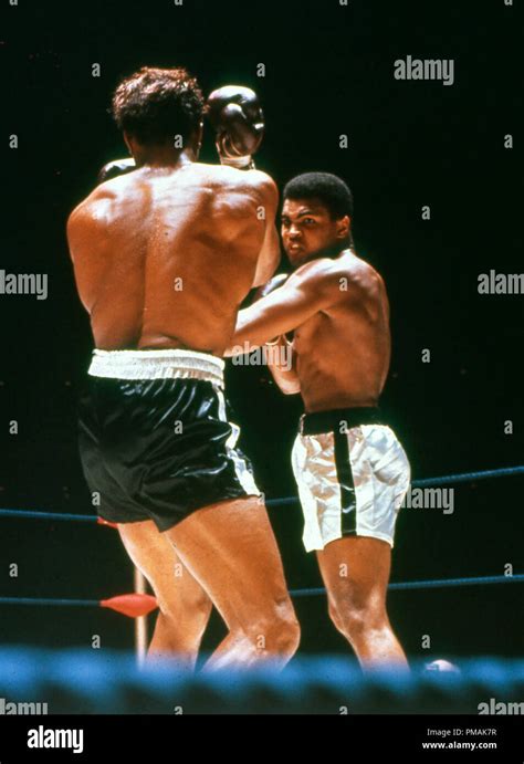 Muhammad Ali Boxing Ring Hi Res Stock Photography And Images Alamy