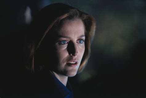 X Files Gillian Anderson Photo 35220398 Fanpop