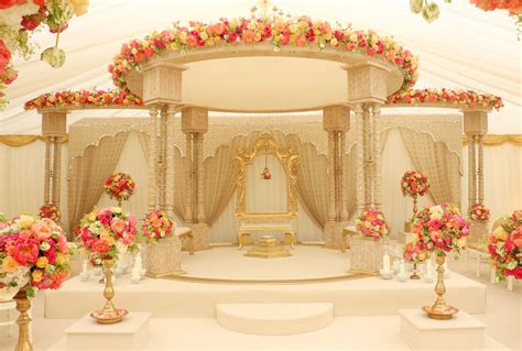 Elegant Wedding Luxury Wedding Stage Decoration The Elegant Wedding