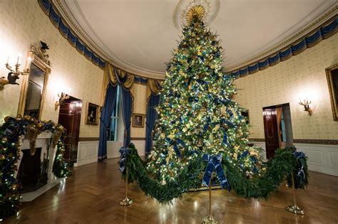 Photos showed the white house residence decorated with several ornately decorated christmas trees and other winter themes. HGTV's White House Christmas 2020 Release Date/Time, Watch ...