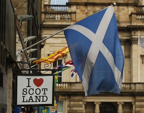Sterling Tumbles As Scottish Yes Vote Takes Shock Lead Your Money