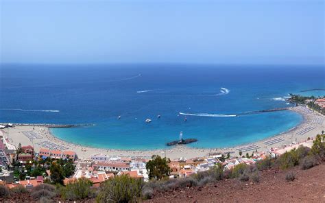 Playa De Las Vistas Tenerife Canary Islands World Beach Guide