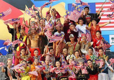 Gambaran penulis mengenai kota iram. Asam Jawe: Sejarah Suku Kaum Di Malaysia