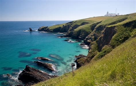 The Lizard Independent Local Travel Info Cornwall Guide