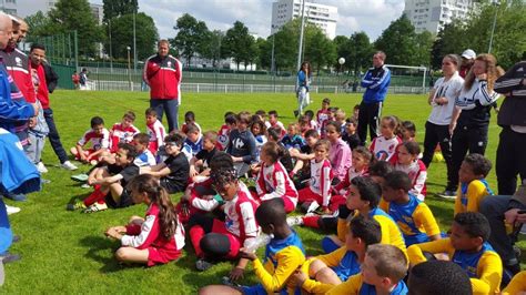 Get video, stories and official stats. euro_foot_2016-05-25-16 - Le Foyer Stéphanais - Habitat social