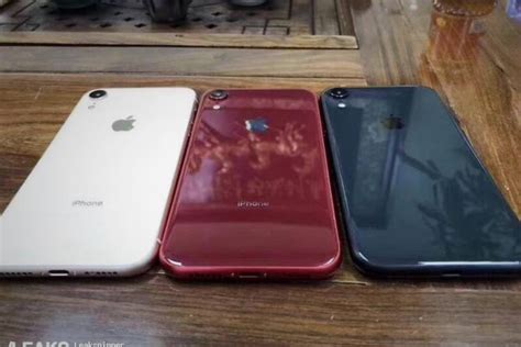 61 Inch Lcd Iphone Xc Leaks In Red White And Blue