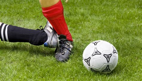 Prevenci N Y Rehabilitaci N De Lesiones En El Futbol Fisioterapia Benidorm