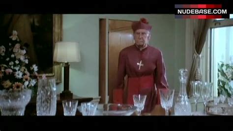 Mia Farrow Topless Scene A Wedding 0 20 NudeBase