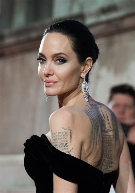 Angelina Jolie Dating Quotes After Brad Pitt Divorce Popsugar Celebrity