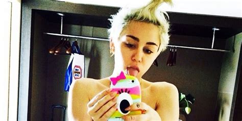 Miley Cyrus Shares Topless Pre Shower Selfie Because She S Miley Cyrus