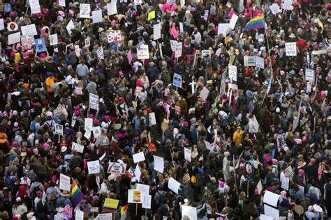 راهپیمایی حقوق زنان در واشنگتن به تظاهرات ضد ترامپ تبدیل شد تصاویر