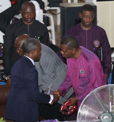 Pastor dare adeboye, the first son of pastor enoch adeboye, the general overseer of the redeemed christian church of god, has died. Ag. President Yemi Osinbajo & Pastor Adeboye Meet at "A ...