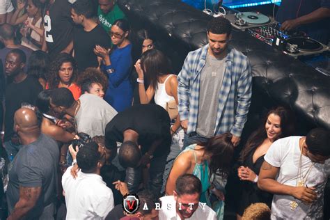 drake and taz have heated argument in miami nightclub [photos]