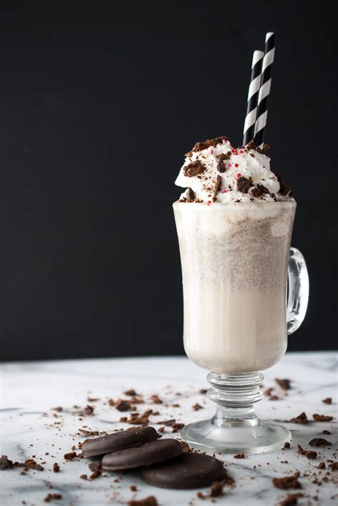 If you want to make the best desserts on the planet, use flavored whipped cream—like caramel or strawberry or chocolate or even peanut butter. Thin Mint Milkshake w/ Peppermint Whipped Cream | Life is ...
