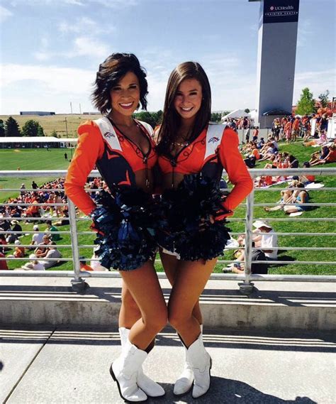 Dbc Sydney And Sara Denver Bronco Cheerleaders Broncos Cheerleaders Hottest Nfl Cheerleaders