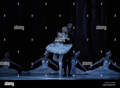 Swan Lake Ballet Performed By Vienna Festival Ballet Stock Photo Alamy