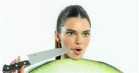 Kendall Jenner Hailed As Iconic As She Mocks Herself In Cucumber Costume For Halloween
