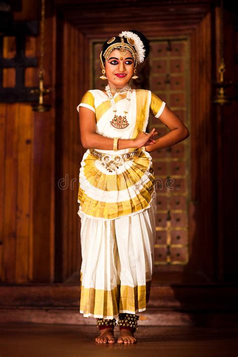 Beautiful Indian Girl Dancing Mohinyattam Dance In Fort Cochin Editorial Image Image Of