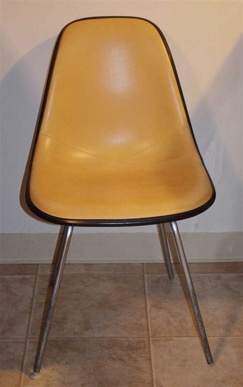 Herman miller eames arm shell chair vintage fiberglass (6 available). Details about Vintage 1960s Herman Miller Eames Fiberglass ...