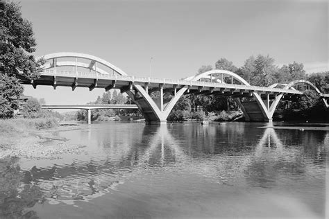 Caveman Bridge Grants Pass 1931 Structurae