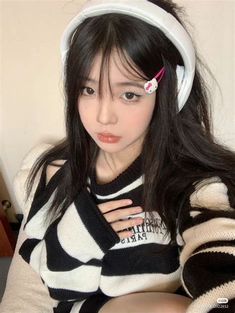 ︎ ʾʾ𝘚𝘢𝘷𝘦 𝘍𝘰𝘭𝘭𝘰𝘸ʾʾ in 2022 pretty people ulzzang girl girl icons