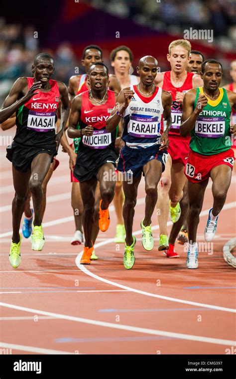 Mohamed Farah Gbr Leads The Mens 10000 Where He Won The Gold Medal
