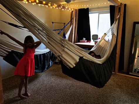 Portable hammock bed for bedroom. Pin by Nick Schoch on hammock bedroom | Hammock in bedroom ...